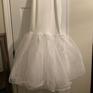 David’s Bridal Trumpet Slip